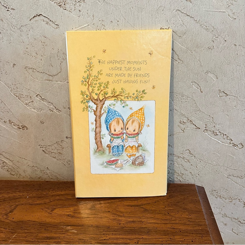 Vintage 1975 Hallmark Betsey Clark Happiest Moments Friends Yellow Photo Album